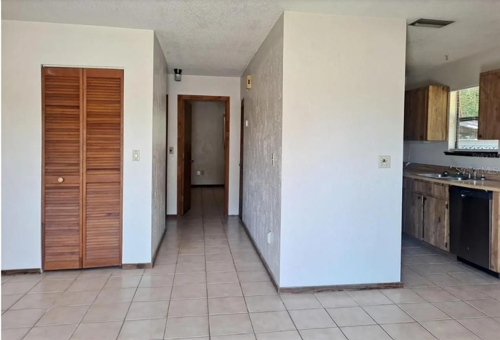 En Renta: $1,499 (2 camas, 2 baños, 1025 Pies cuadrados)