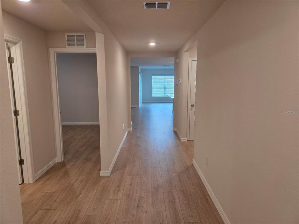 En Venta: $360,000 (3 camas, 2 baños, 1672 Pies cuadrados)
