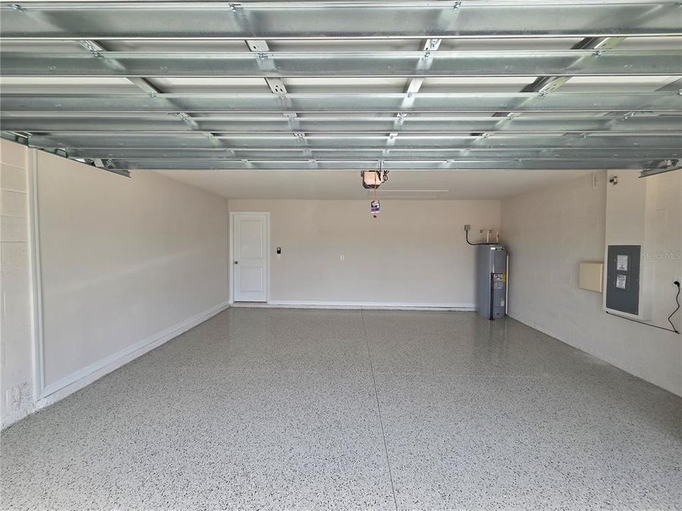 En Venta: $360,000 (3 camas, 2 baños, 1672 Pies cuadrados)
