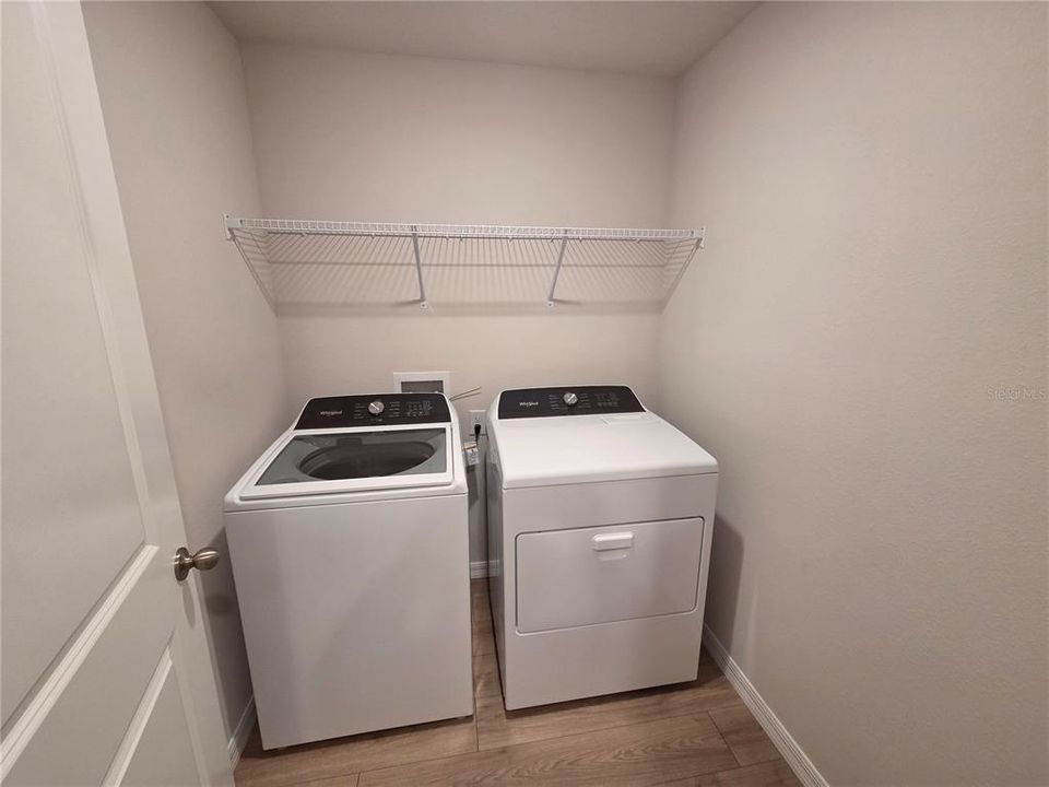 En Venta: $360,000 (3 camas, 2 baños, 1672 Pies cuadrados)
