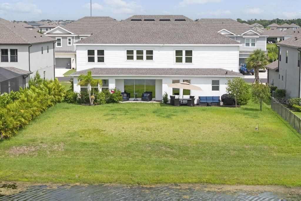 En Venta: $1,099,000 (6 camas, 4 baños, 4195 Pies cuadrados)