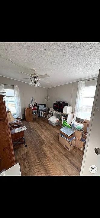 For Sale: $189,500 (2 beds, 2 baths, 1144 Square Feet)