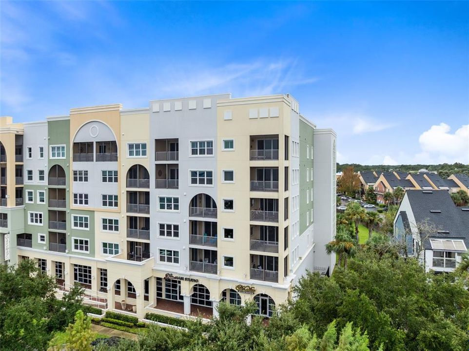 For Sale: $330,000 (1 beds, 2 baths, 1247 Square Feet)