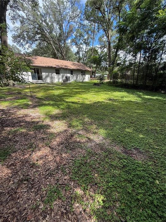 For Sale: $239,000 (3 beds, 2 baths, 1305 Square Feet)