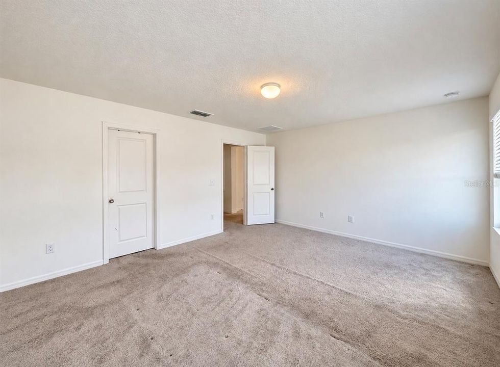 В аренду: $2,650 (4 спален, 3 ванн, 2459 Квадратных фут)