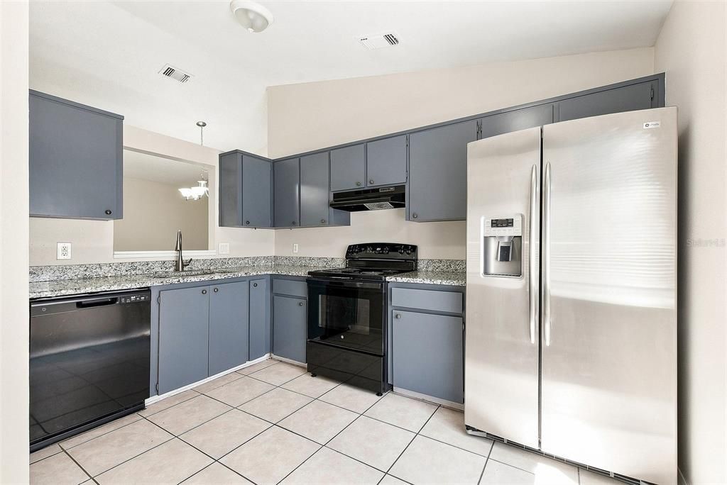 For Sale: $330,000 (3 beds, 2 baths, 1321 Square Feet)