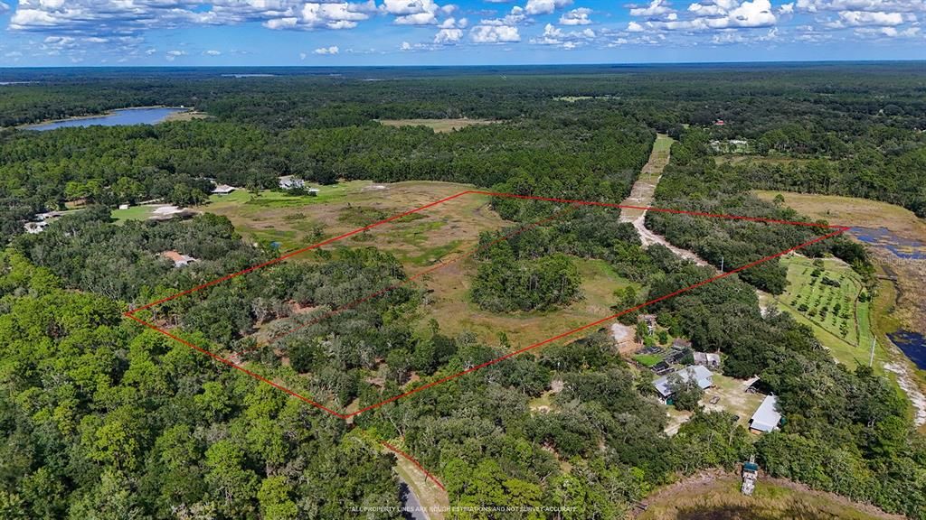На продажу: $219,000 (12.75 acres)