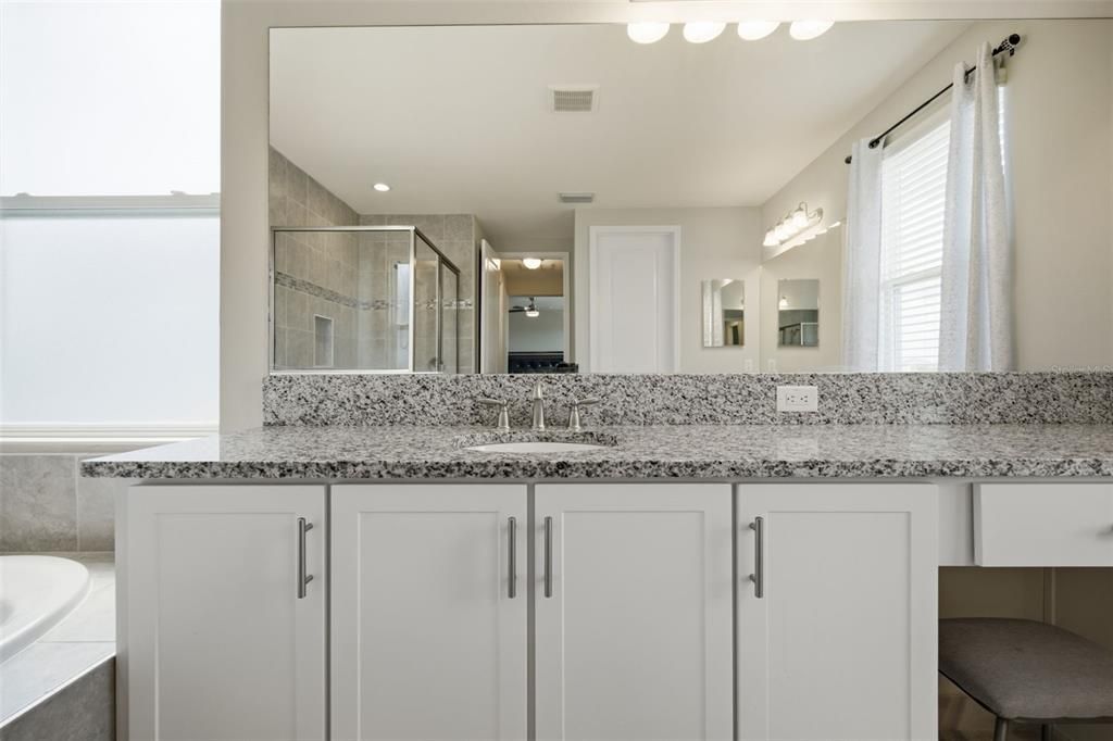 En Venta: $499,000 (4 camas, 3 baños, 2591 Pies cuadrados)
