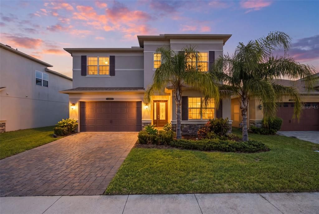 En Venta: $499,000 (4 camas, 3 baños, 2591 Pies cuadrados)