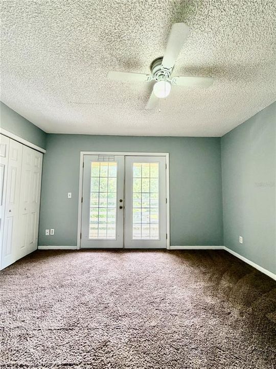 В аренду: $1,675 (2 спален, 1 ванн, 1032 Квадратных фут)