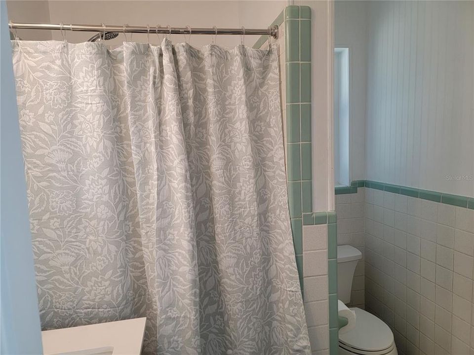 En Venta: $399,000 (3 camas, 2 baños, 1891 Pies cuadrados)