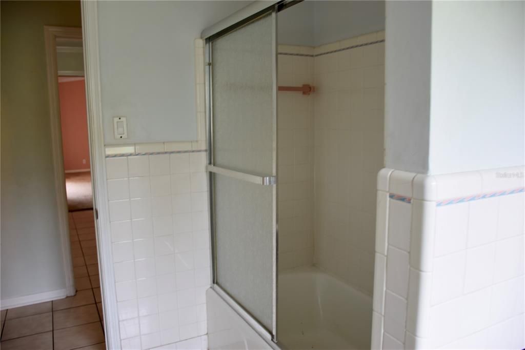 En Venta: $585,000 (4 camas, 4 baños, 3216 Pies cuadrados)