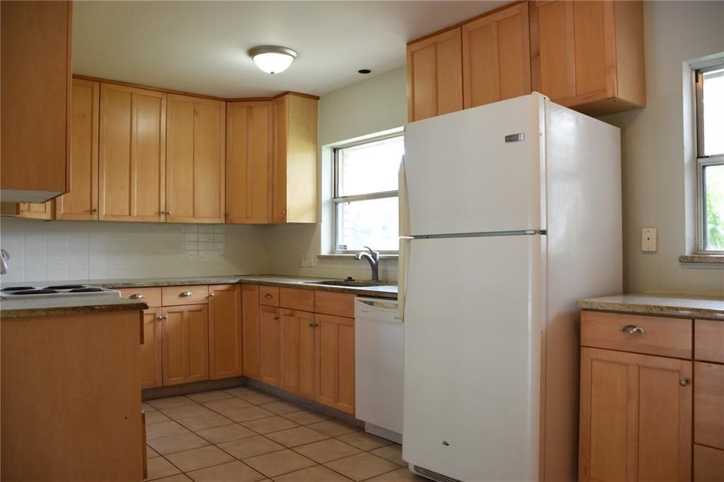 En Venta: $585,000 (4 camas, 4 baños, 3216 Pies cuadrados)