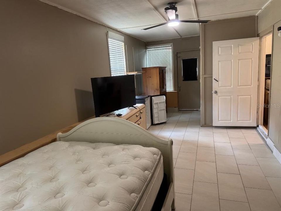 En Venta: $315,900 (3 camas, 2 baños, 1426 Pies cuadrados)