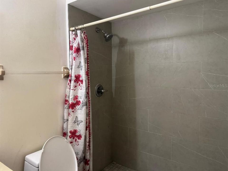 En Venta: $315,900 (3 camas, 2 baños, 1426 Pies cuadrados)