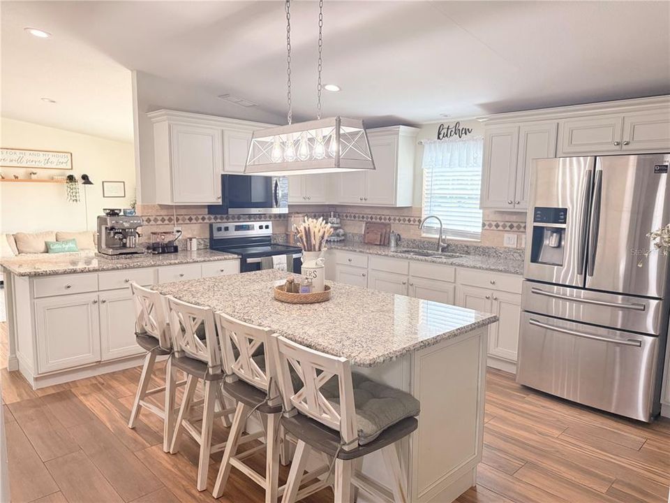 For Sale: $335,000 (4 beds, 2 baths, 2270 Square Feet)