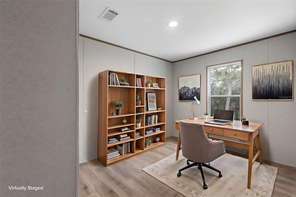 For Sale: $231,500 (4 beds, 2 baths, 1493 Square Feet)