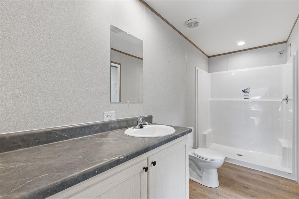 For Sale: $231,500 (4 beds, 2 baths, 1493 Square Feet)