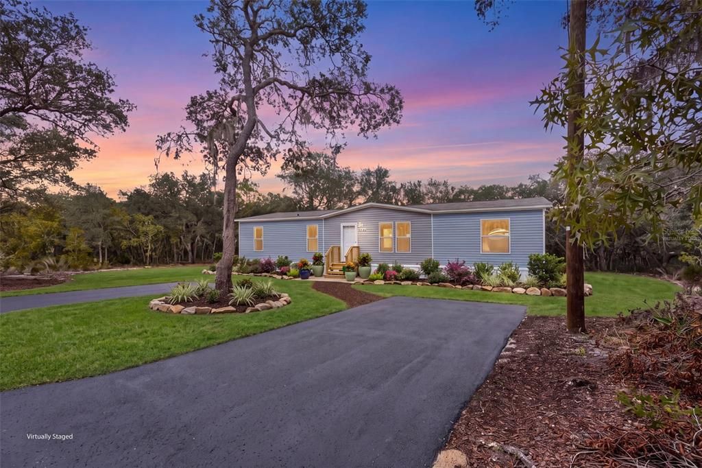 For Sale: $231,500 (4 beds, 2 baths, 1493 Square Feet)
