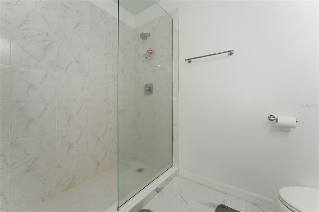 For Sale: $689,900 (5 beds, 3 baths, 3006 Square Feet)