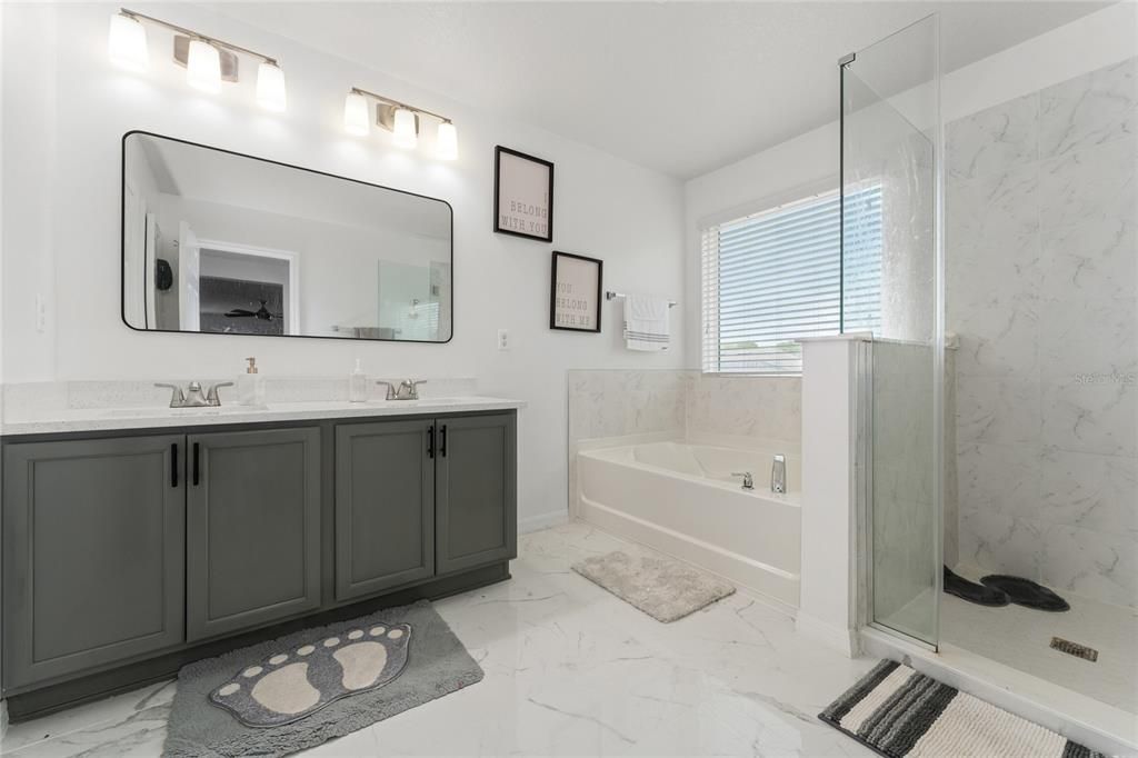 For Sale: $689,900 (5 beds, 3 baths, 3006 Square Feet)