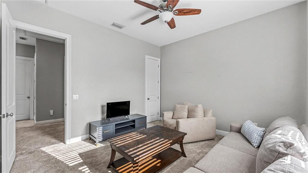For Sale: $1,149,000 (5 beds, 3 baths, 3678 Square Feet)