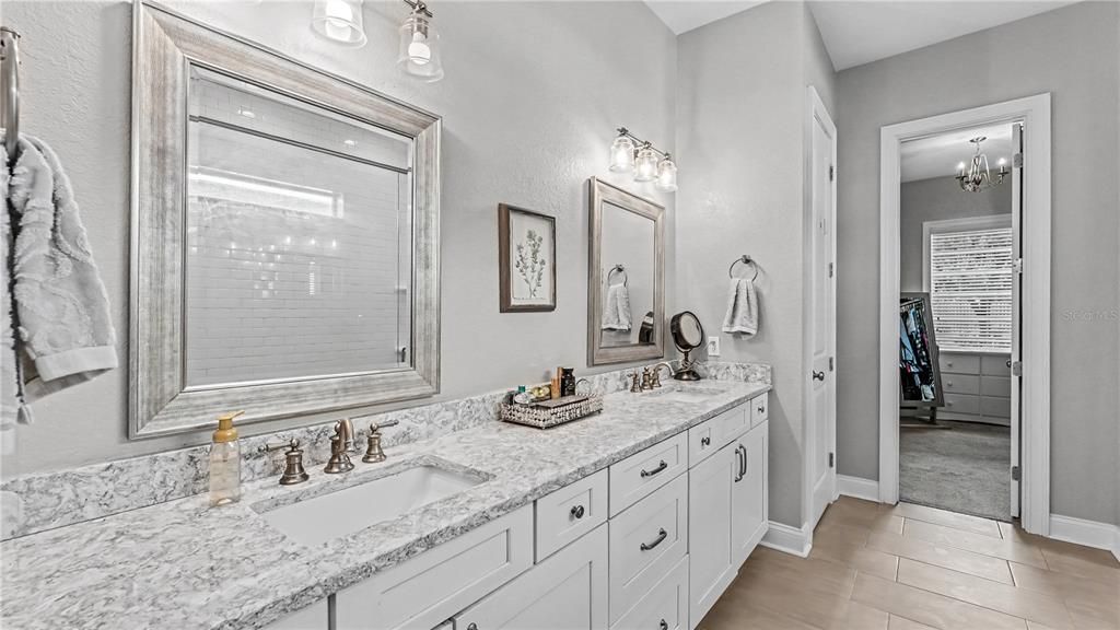 For Sale: $1,149,000 (5 beds, 3 baths, 3678 Square Feet)