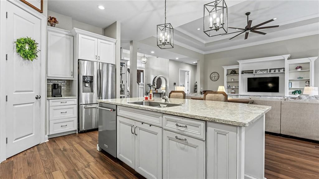 For Sale: $1,149,000 (5 beds, 3 baths, 3678 Square Feet)
