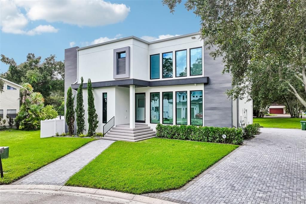 For Sale: $1,499,000 (4 beds, 4 baths, 2953 Square Feet)
