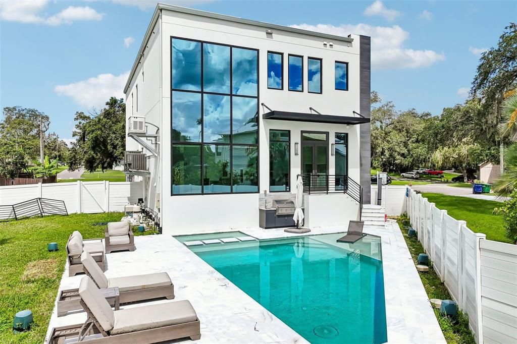 For Sale: $1,499,000 (4 beds, 4 baths, 2953 Square Feet)