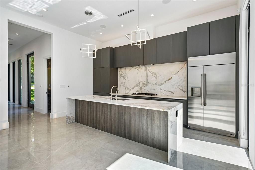 For Sale: $1,499,000 (4 beds, 4 baths, 2953 Square Feet)