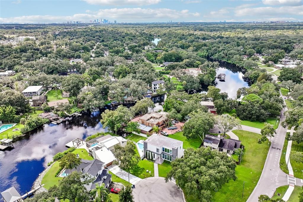 For Sale: $1,499,000 (4 beds, 4 baths, 2953 Square Feet)