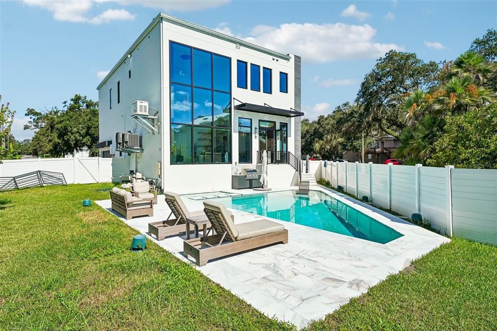 For Sale: $1,499,000 (4 beds, 4 baths, 2953 Square Feet)