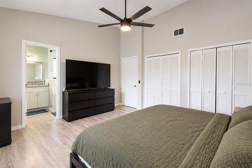For Sale: $329,990 (3 beds, 2 baths, 1343 Square Feet)