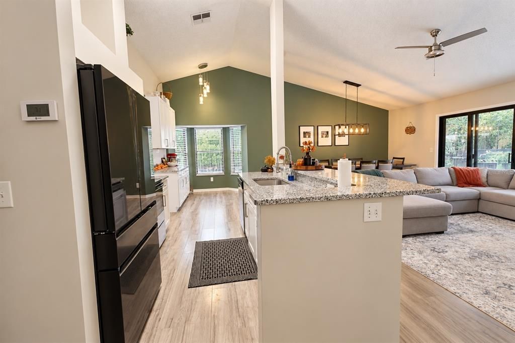 For Sale: $329,990 (3 beds, 2 baths, 1343 Square Feet)