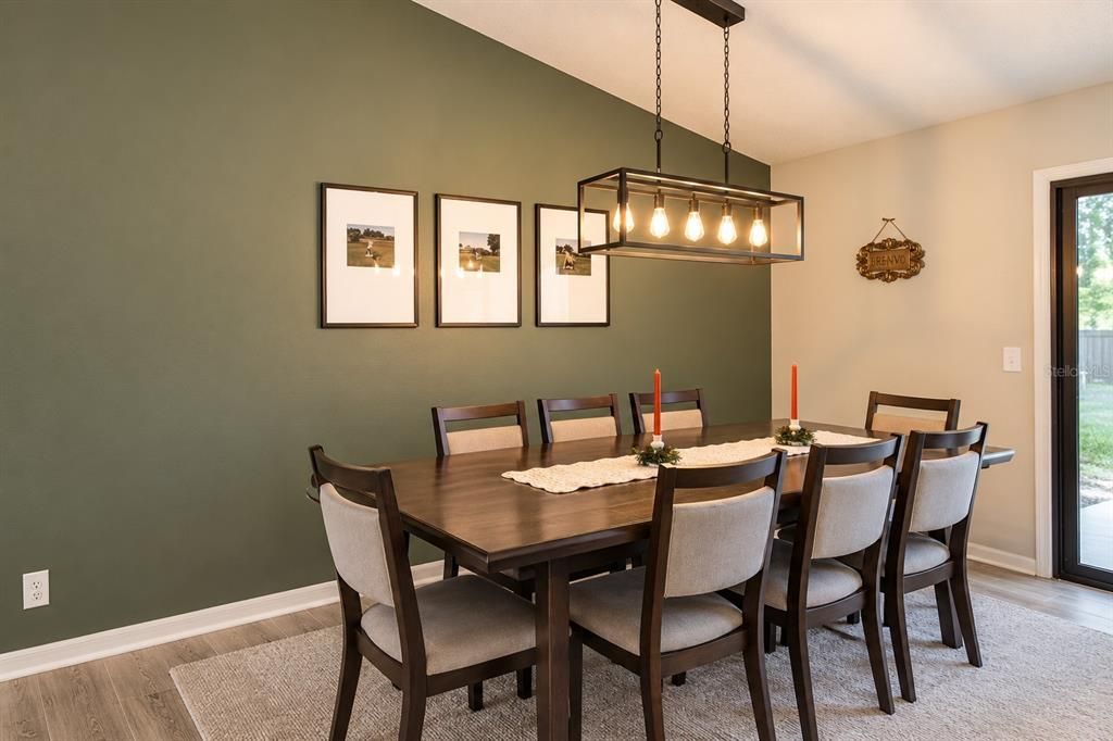 For Sale: $329,990 (3 beds, 2 baths, 1343 Square Feet)