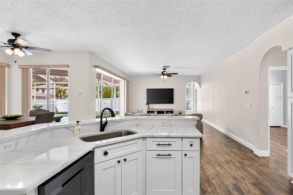 For Sale: $625,000 (4 beds, 3 baths, 2549 Square Feet)