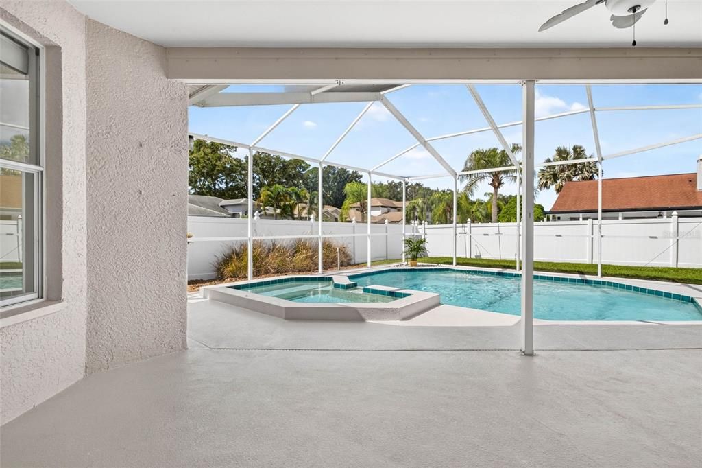 For Sale: $625,000 (4 beds, 3 baths, 2549 Square Feet)