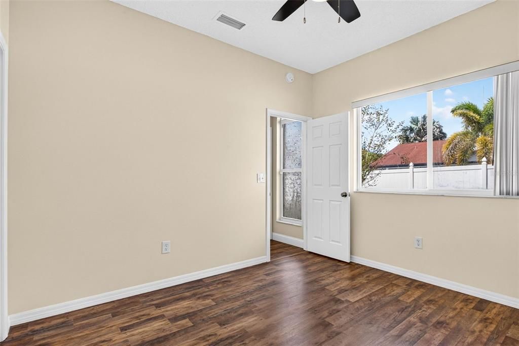 For Sale: $625,000 (4 beds, 3 baths, 2549 Square Feet)