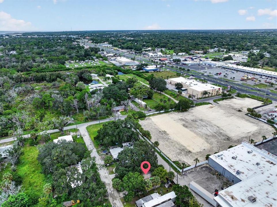 For Sale: $99,000 (2 beds, 1 baths, 672 Square Feet)