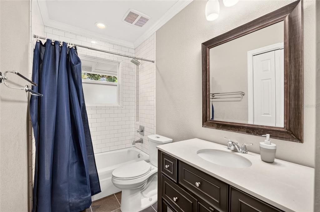 Active With Contract: $468,900 (4 beds, 2 baths, 2168 Square Feet)