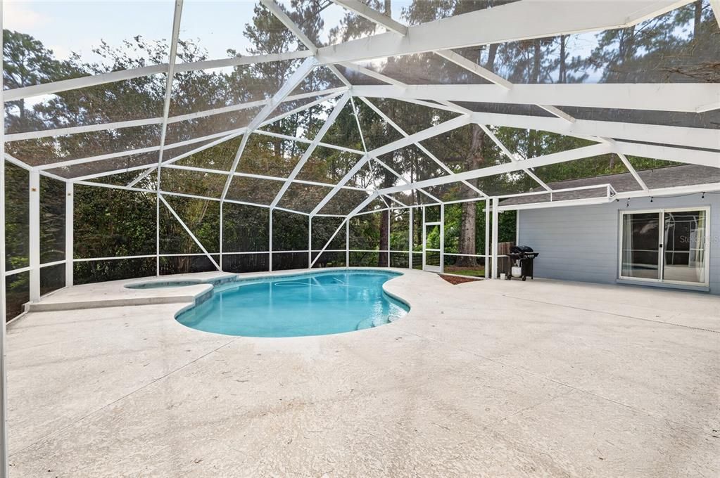 Active With Contract: $468,900 (4 beds, 2 baths, 2168 Square Feet)