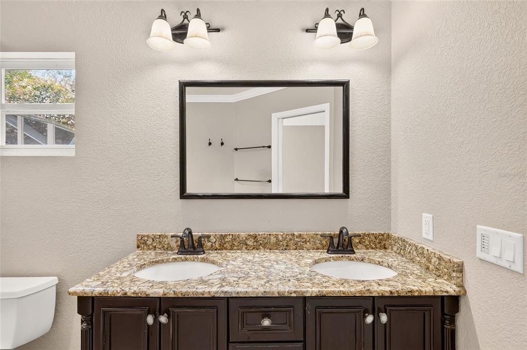 Active With Contract: $468,900 (4 beds, 2 baths, 2168 Square Feet)