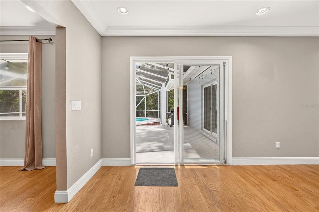 Active With Contract: $468,900 (4 beds, 2 baths, 2168 Square Feet)