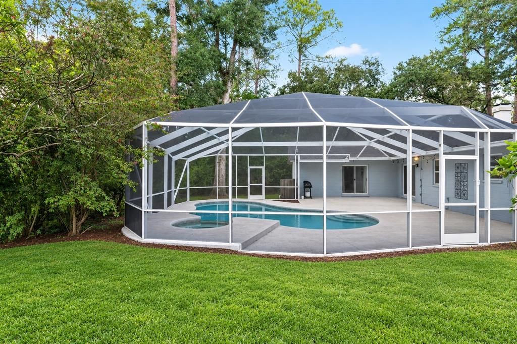 Active With Contract: $468,900 (4 beds, 2 baths, 2168 Square Feet)