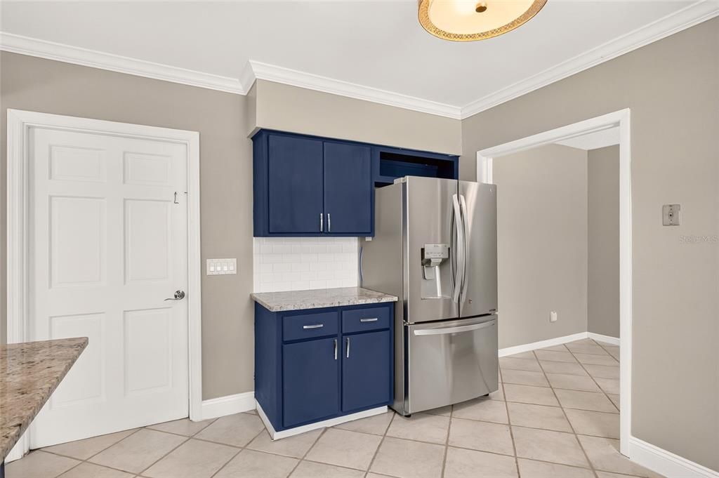 Active With Contract: $468,900 (4 beds, 2 baths, 2168 Square Feet)