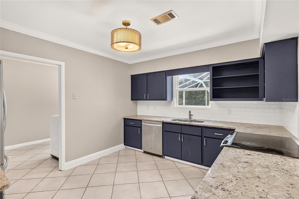 Active With Contract: $468,900 (4 beds, 2 baths, 2168 Square Feet)