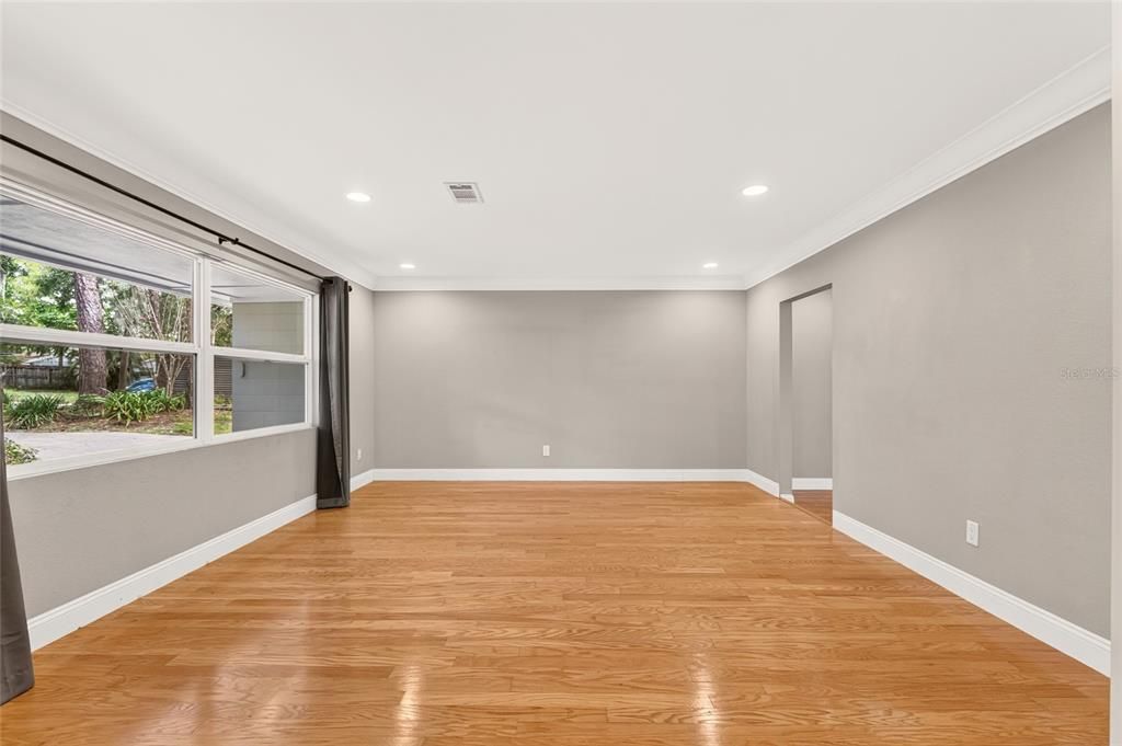Active With Contract: $468,900 (4 beds, 2 baths, 2168 Square Feet)