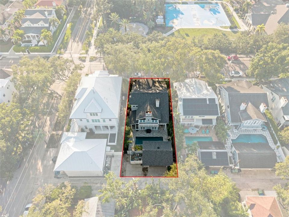 En Venta: $2,100,000 (3 camas, 3 baños, 2854 Pies cuadrados)