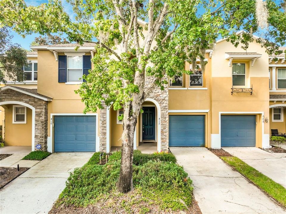 For Rent: $2,450 (3 beds, 2 baths, 1777 Square Feet)
